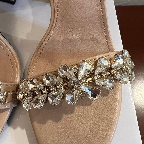 Women's Nude Block Heel Sandals w/Crystal Embellished Strap & Buckle Size 6.5 - Picture 2 of 8